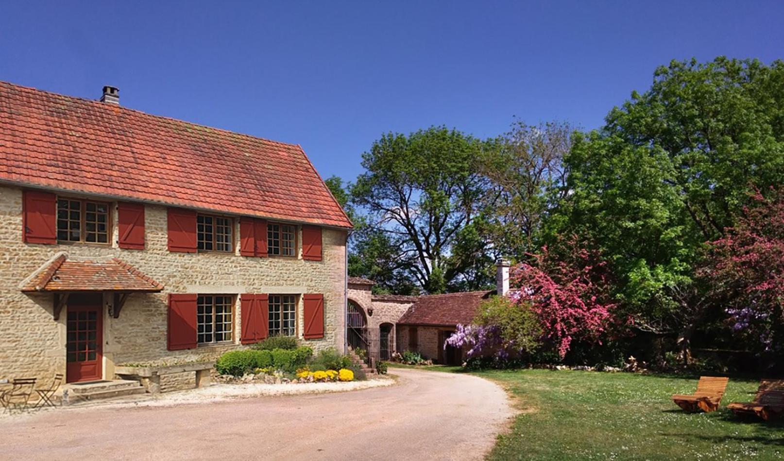 Jardin Des Sens, La Rente D'Eguilly Acomodação com café da manhã Exterior foto