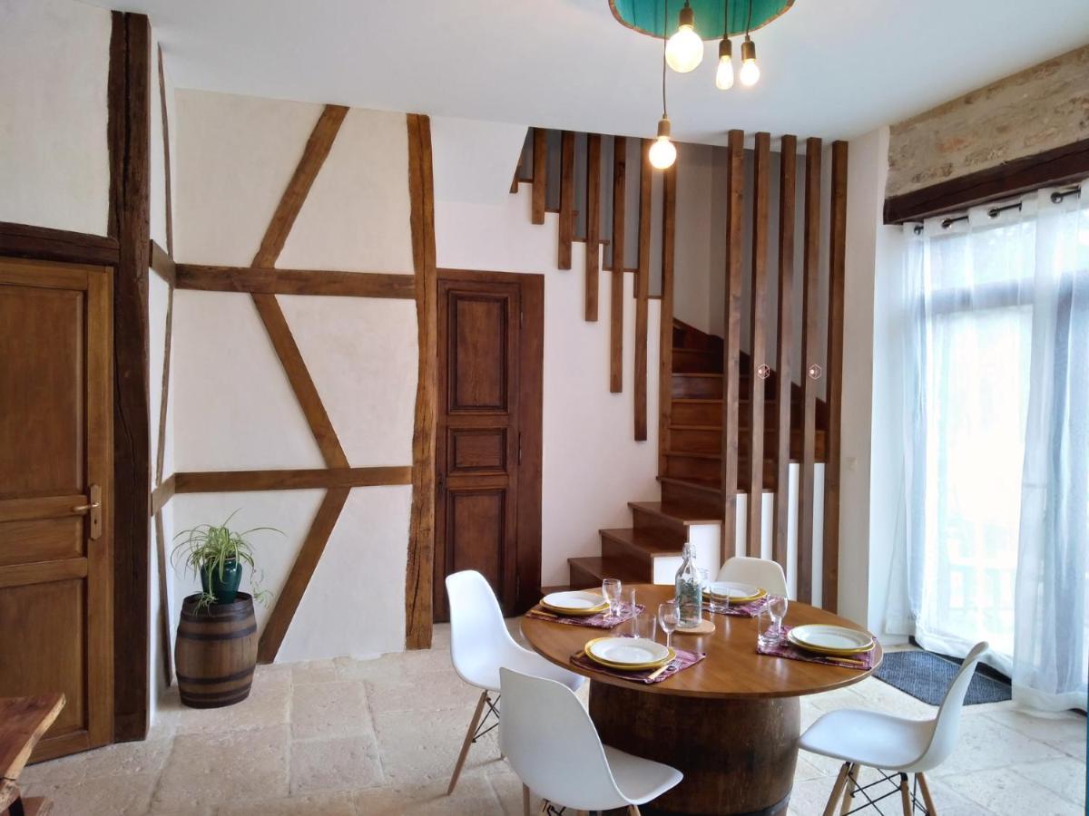 Jardin Des Sens, La Rente D'Eguilly Acomodação com café da manhã Exterior foto